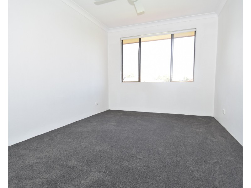 49/81 Bath Road, Kirrawee NSW 2232