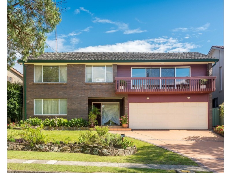 35 Solveig Crescent, Kareela NSW 2232