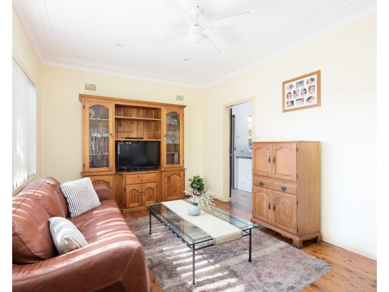 487 The Boulevarde, Kirrawee NSW 2232