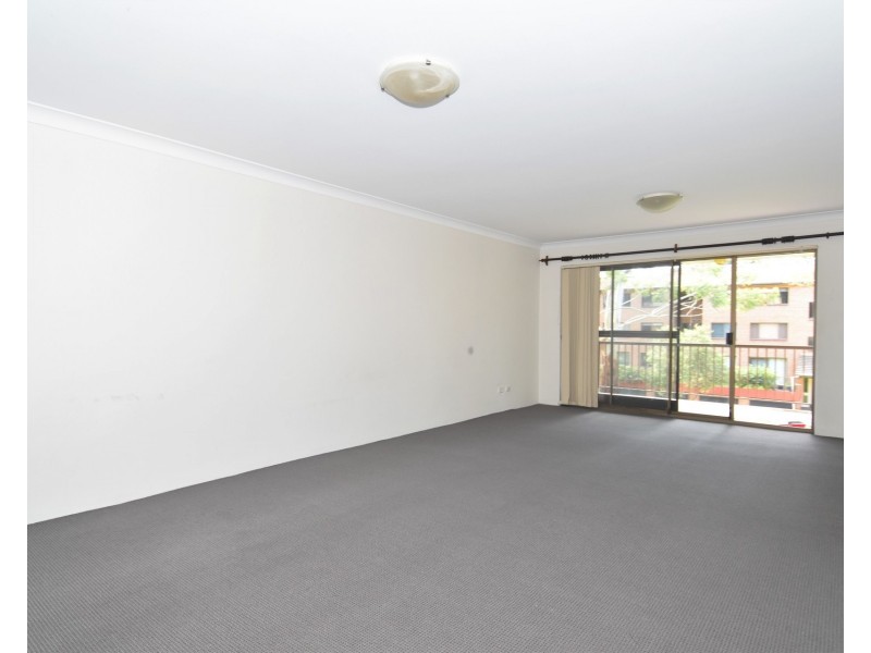 1/87 Flora Street, Sutherland NSW 2232