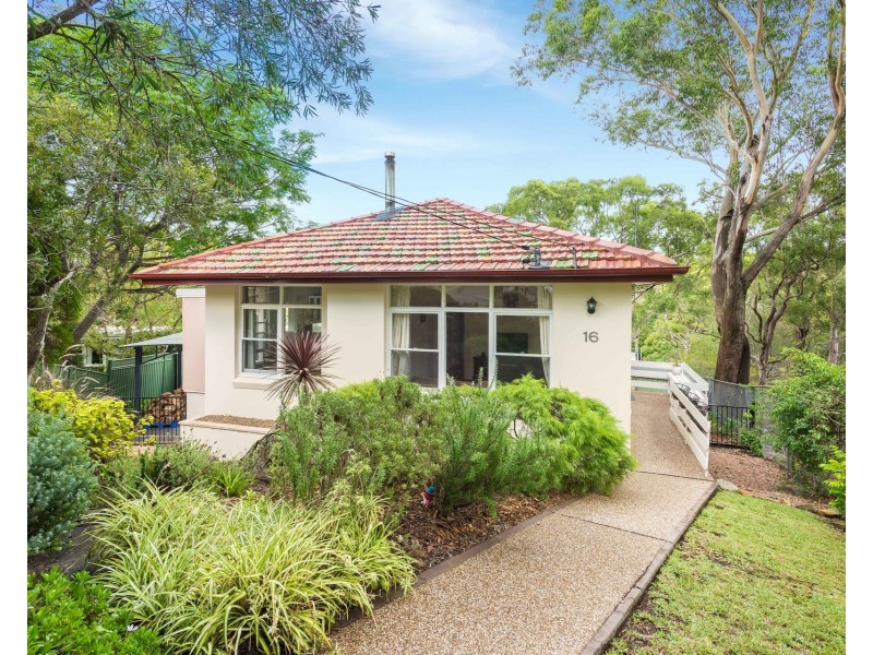 16 Carol Avenue, Jannali NSW 2226