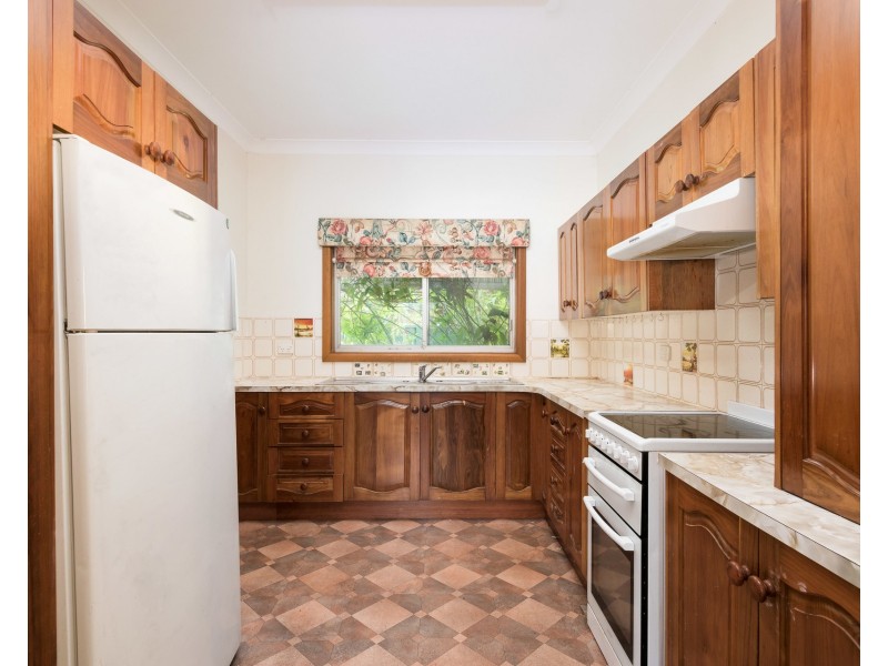 28 Linden Street, Sutherland NSW 2232