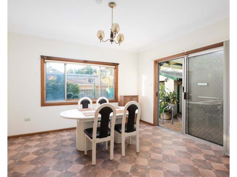 28 Linden Street, Sutherland NSW 2232