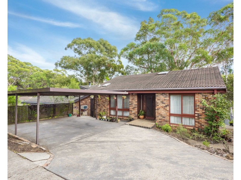 8 Surrey Place, Kareela NSW 2232