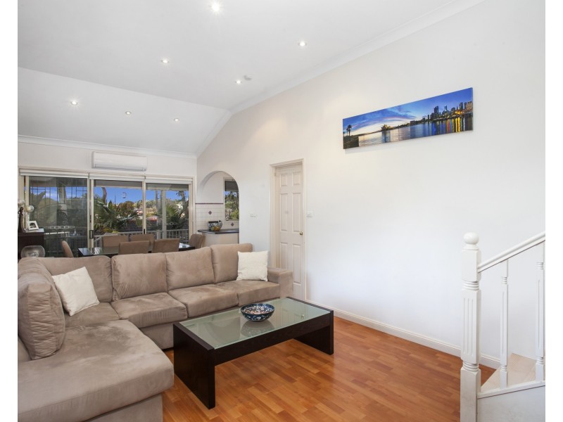 9/12 Lenna Place, Jannali NSW 2226