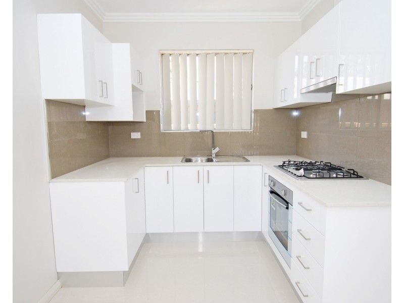 4a Orana Avenue, Kirrawee NSW 2232