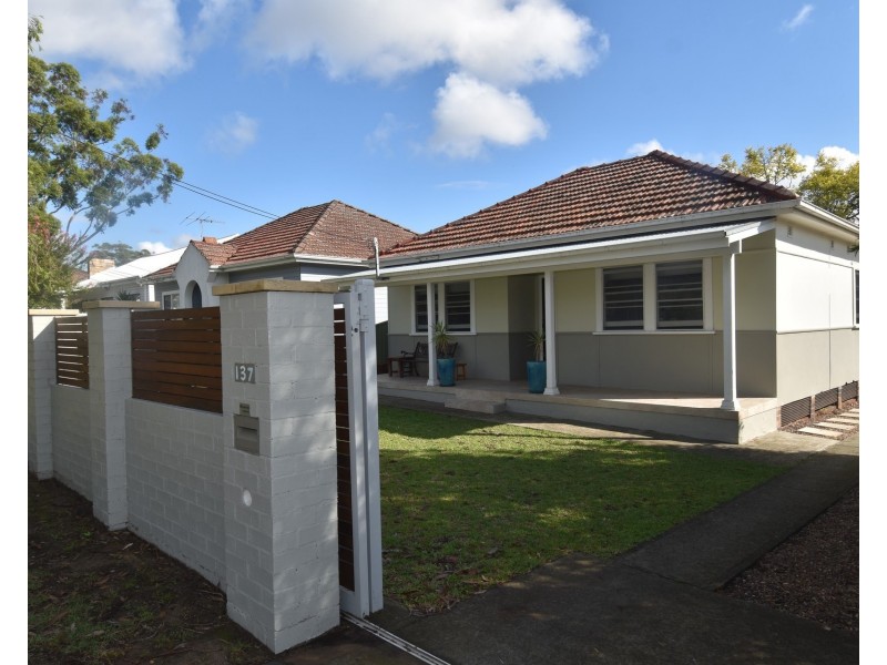 137 Forest Road, Gymea NSW 2227