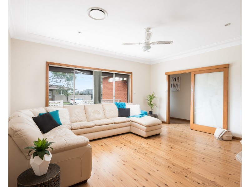 1 Bathurst Street, Gymea NSW 2227
