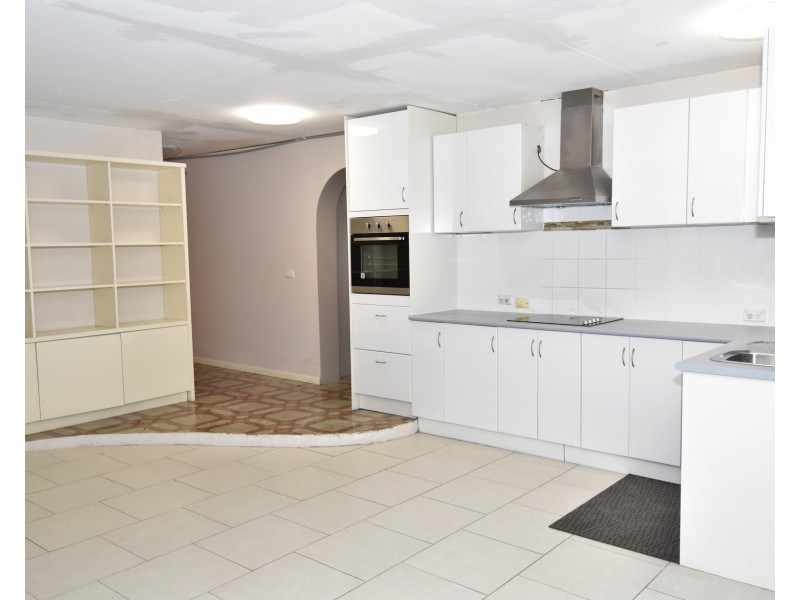 17 Anemone Place, Kirrawee NSW 2232