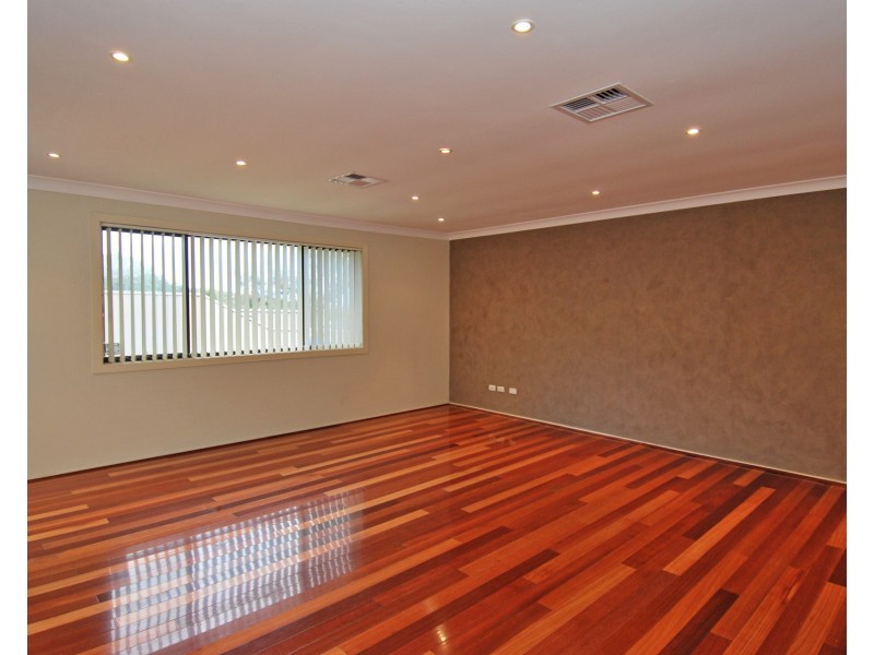 82 Belmont Street, Sutherland NSW 2232