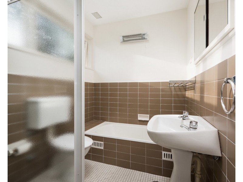 1B Glenhaven Place, Oyster Bay NSW 2225