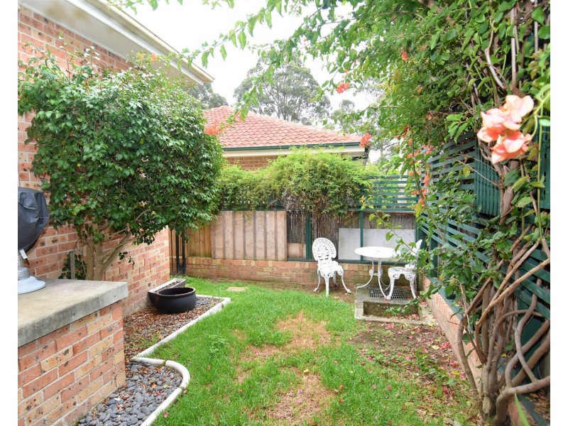 2/26 Oakwood Street, Sutherland NSW 2232
