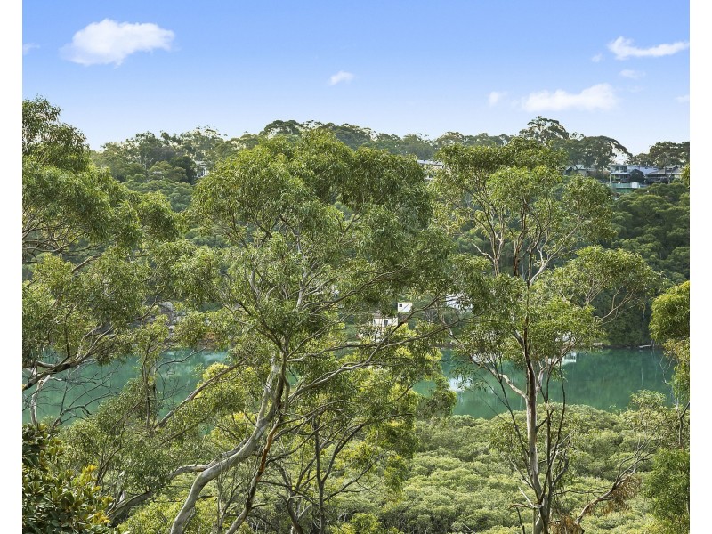 63 Central Avenue, Como NSW 2226