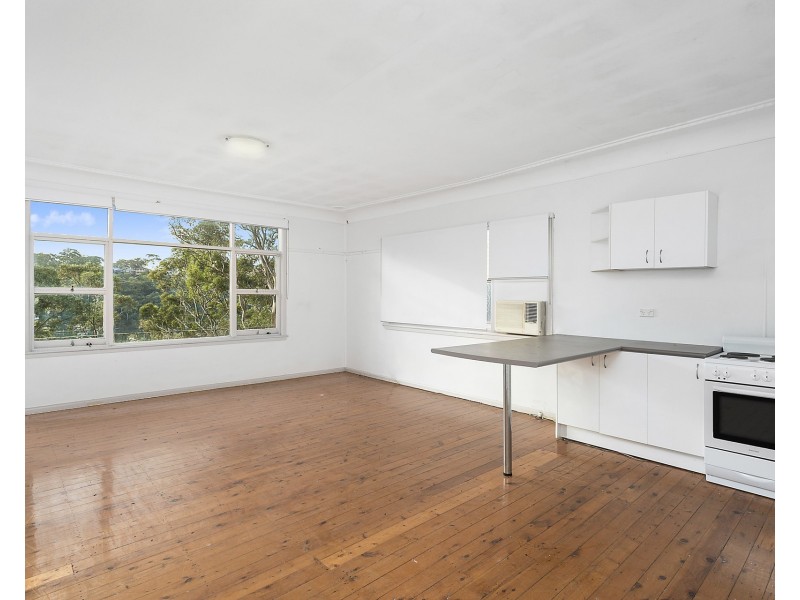 63 Central Avenue, Como NSW 2226