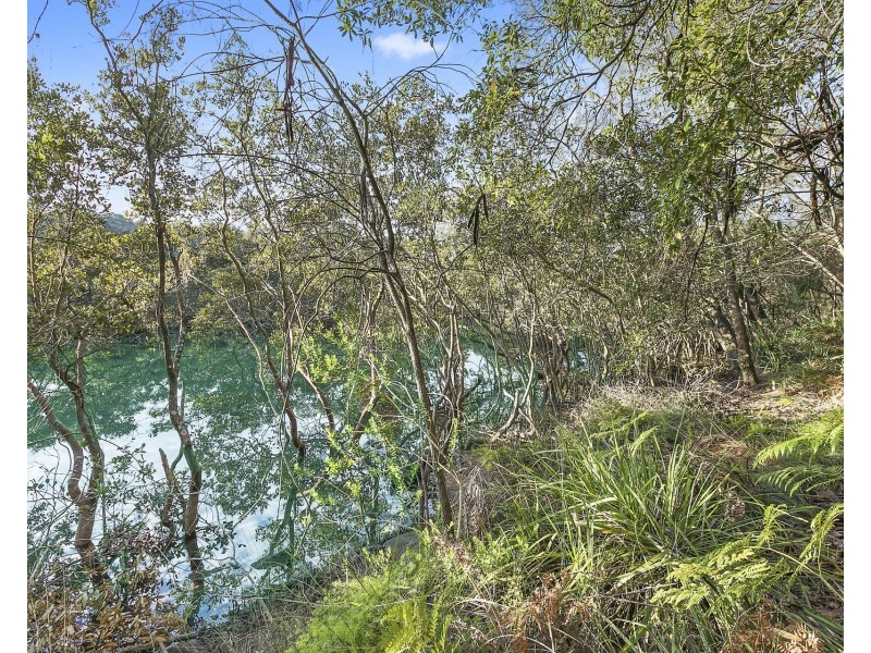 63 Central Avenue, Como NSW 2226