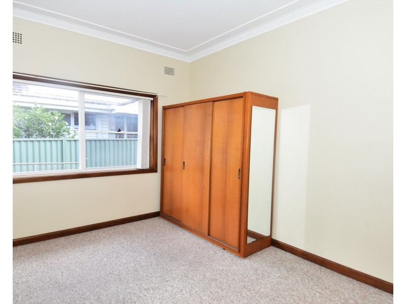 42 Karimbla Road, Miranda NSW 2228