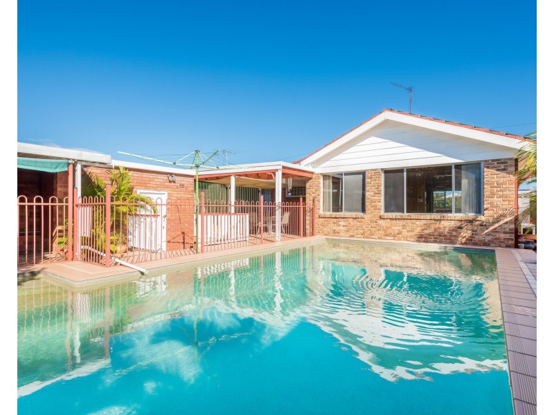 15 Garnet Road, Miranda NSW 2228