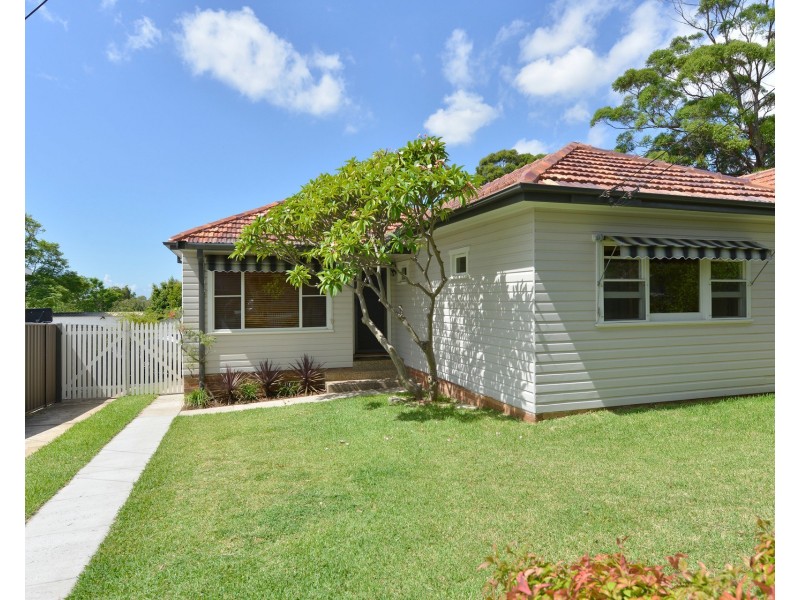 82 Wolger Street, Como NSW 2226