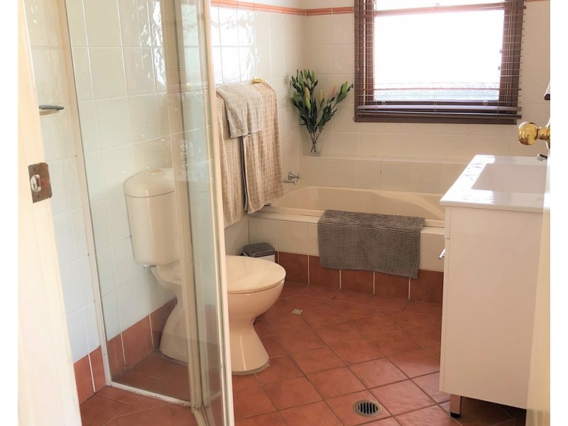 82 Wolger Street, Como NSW 2226