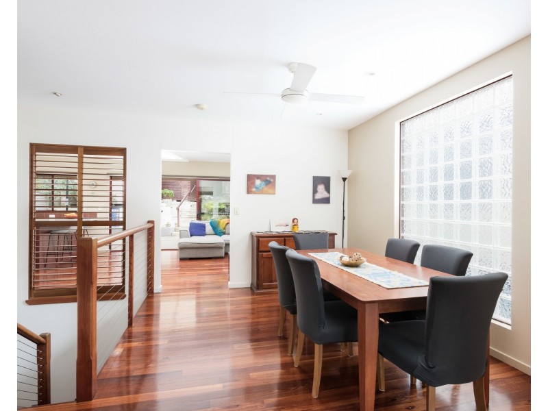 93 Novara Crescent, Como NSW 2226