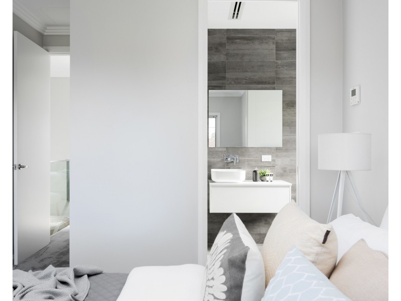 2 Myrtle Street, Loftus NSW 2232