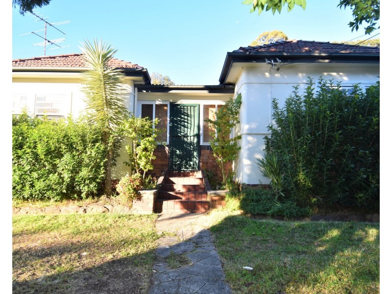 112 Flora Street, Sutherland NSW 2232