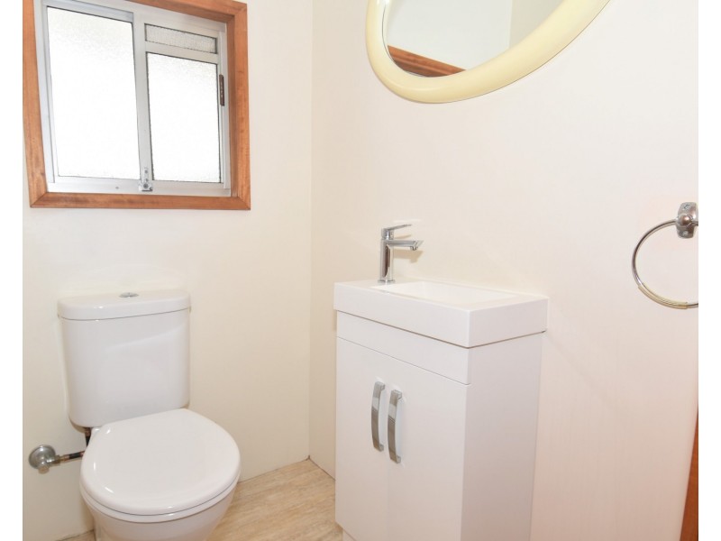 6 Avery Avenue, Kirrawee NSW 2232