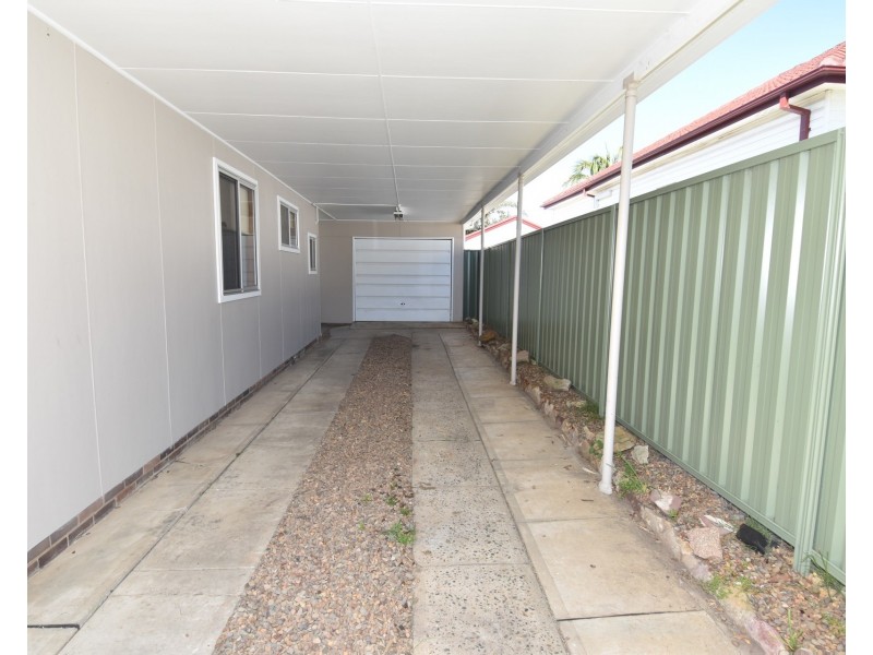 6 Avery Avenue, Kirrawee NSW 2232