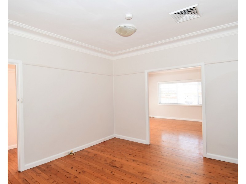 32 Seventh Avenue, Jannali NSW 2226