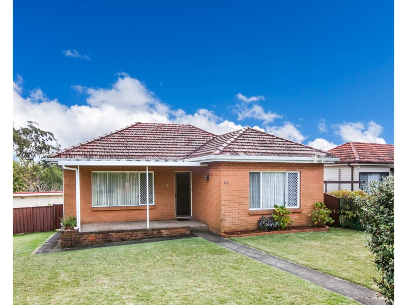 195 Loftus Avenue, Loftus NSW 2232