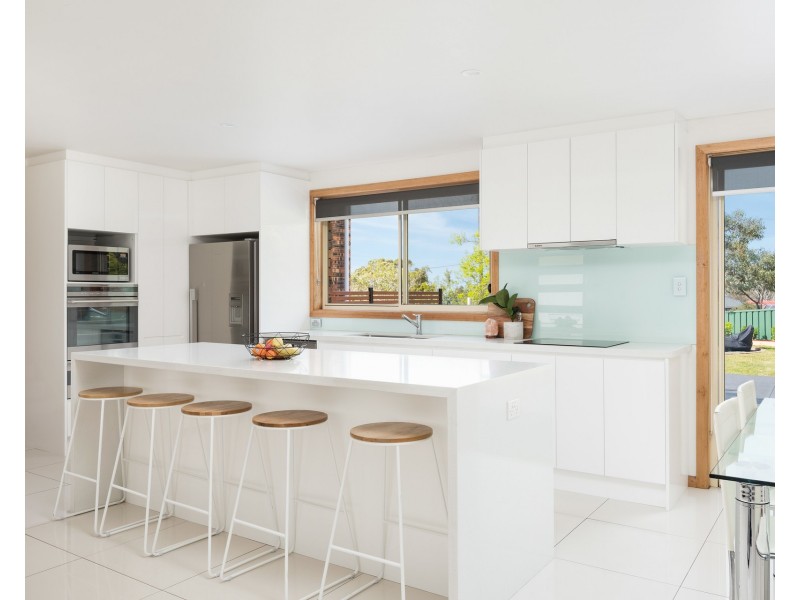 2 Paringa Place, Bangor NSW 2234