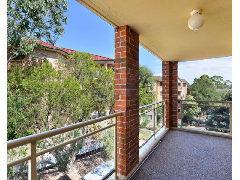 15/6-10 Gray Street, Sutherland NSW 2232