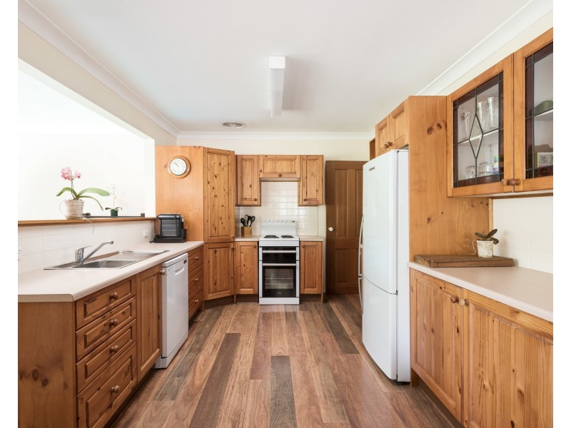 4 Japonica Place, Loftus NSW 2232