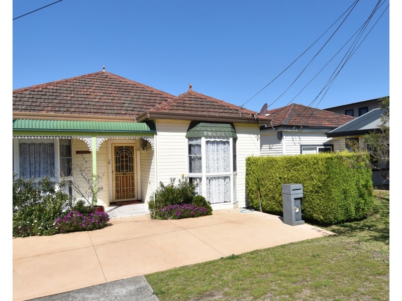 120 Sutherland Road, Jannali NSW 2226