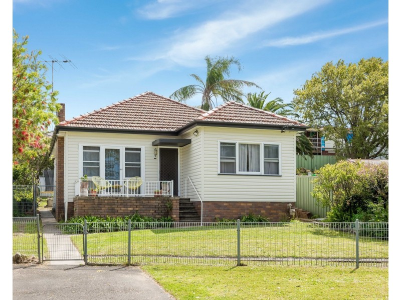 19 Ninth Avenue, Jannali NSW 2226