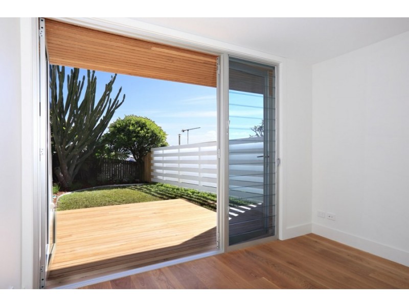 33 Crown Road, Queenscliff NSW 2096