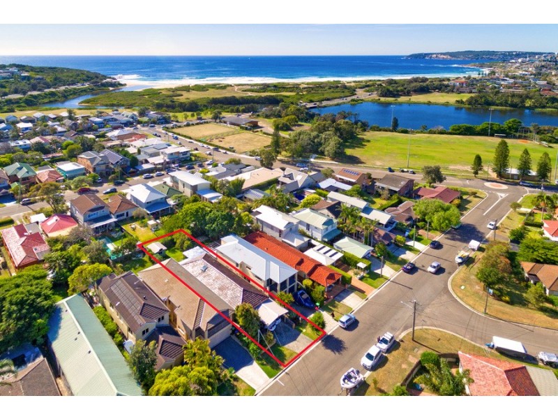 23 Spring Road, North Curl Curl NSW 2099