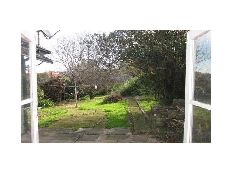 20 Connaught Street, Narraweena NSW 2099