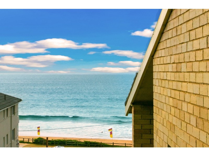 6/62 Carrington Parade, Curl Curl NSW 2096