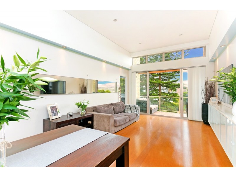 6/62 Carrington Parade, Curl Curl NSW 2096