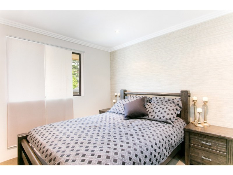 6/62 Carrington Parade, Curl Curl NSW 2096