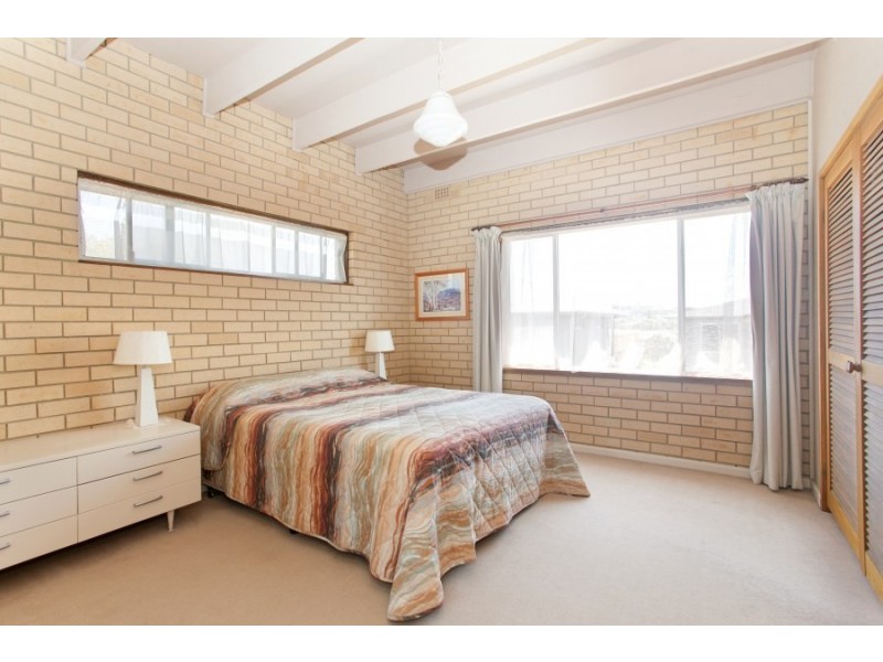 78 Carrington Parade, Curl Curl NSW 2096