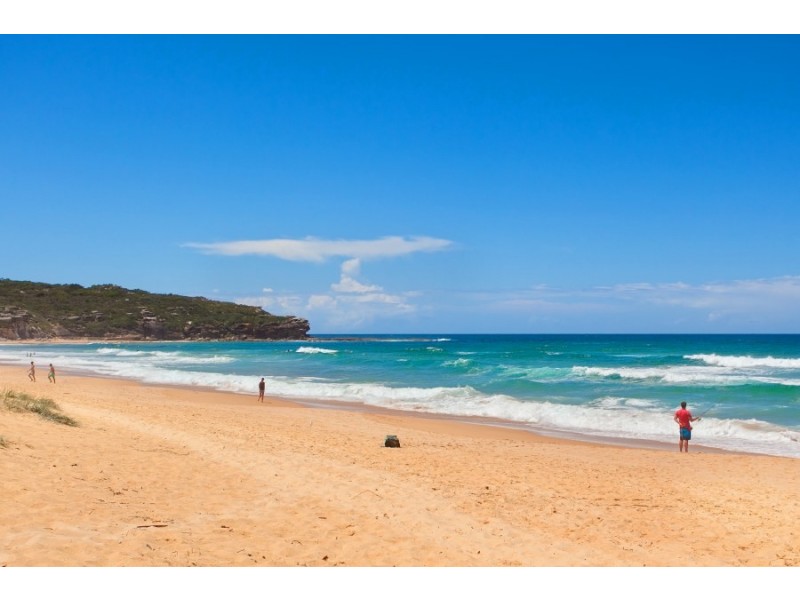 78 Carrington Parade, Curl Curl NSW 2096