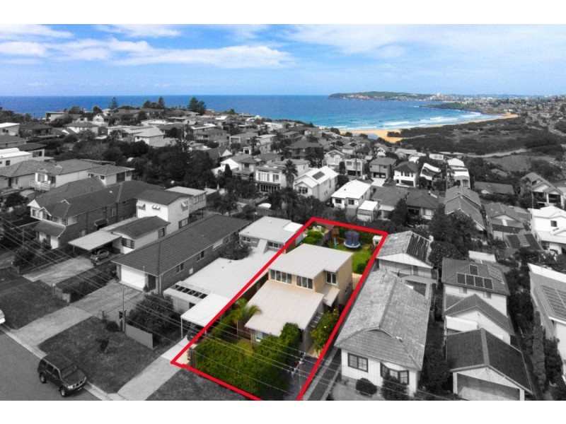 35 Headland Road, North Curl Curl NSW 2099