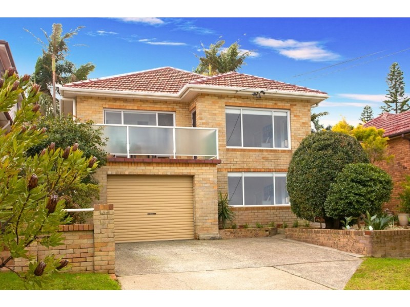 32 Parr Avenue, North Curl Curl NSW 2099