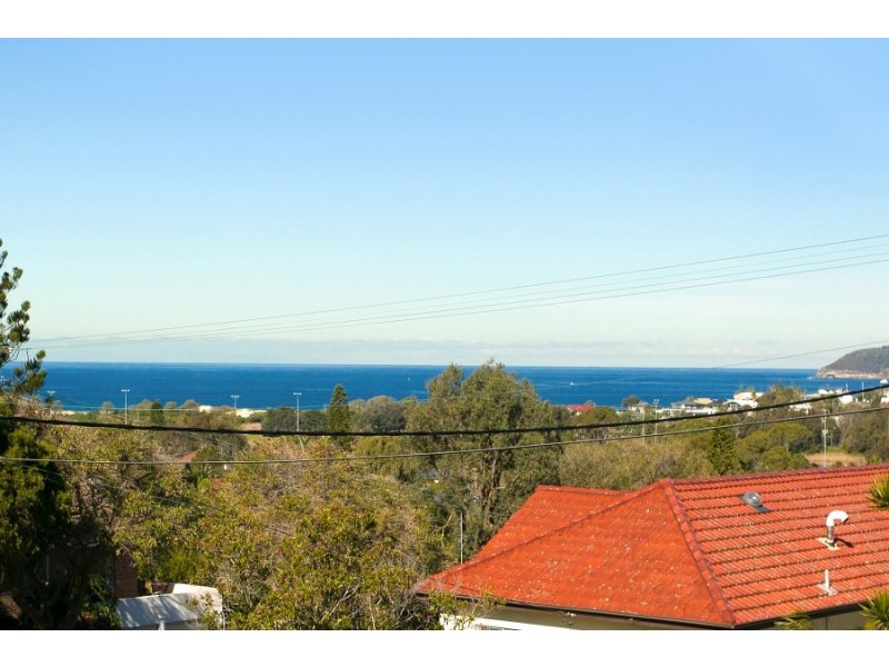 32 Parr Avenue, North Curl Curl NSW 2099