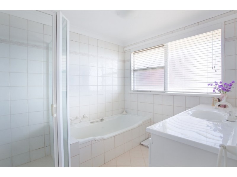 4/32 Undercliff Road, Freshwater NSW 2096