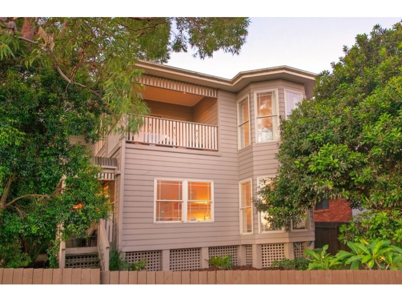 110 Abbott Road, North Curl Curl NSW 2099