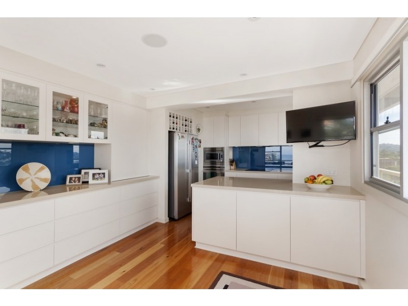 14/32  Undercliff Road, Freshwater NSW 2096