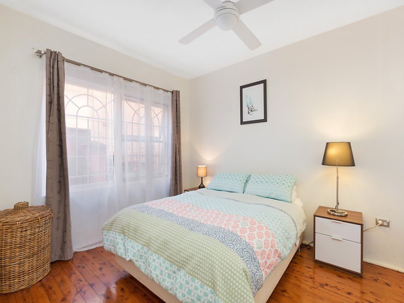 2/2 The Drive, Freshwater NSW 2096